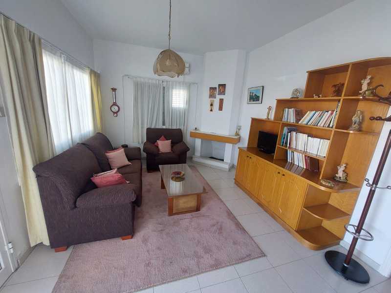 Furnished 2 bed bungalow in Paphos city