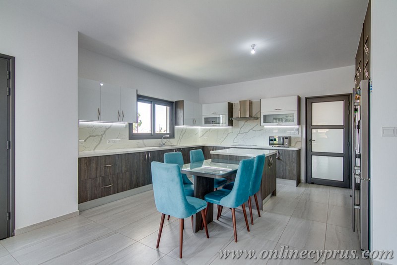 Modern villa in Konia