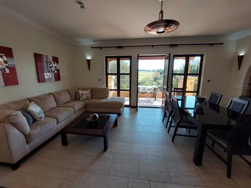 Furnished apartment in Aphrodite hills 