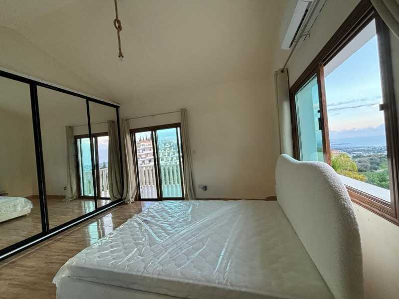 Three bedroom villa for long term rent