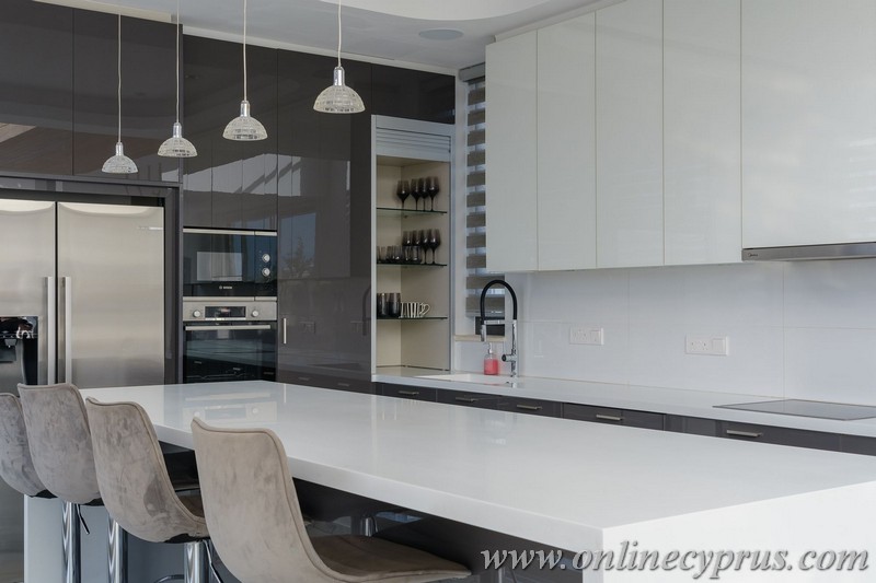 Modern villa for long term rent