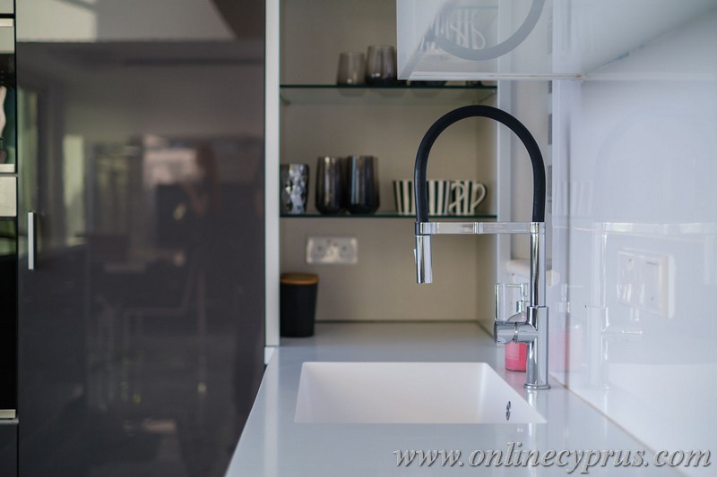 Modern villa for long term rent