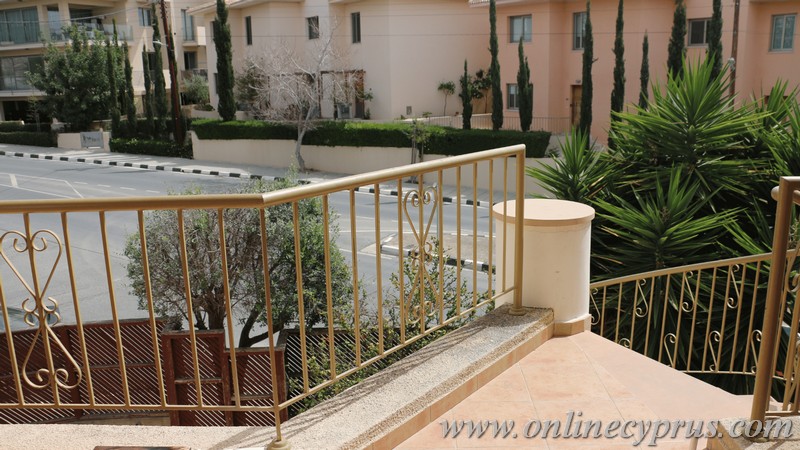 Furnished 2 bedroom apartment 