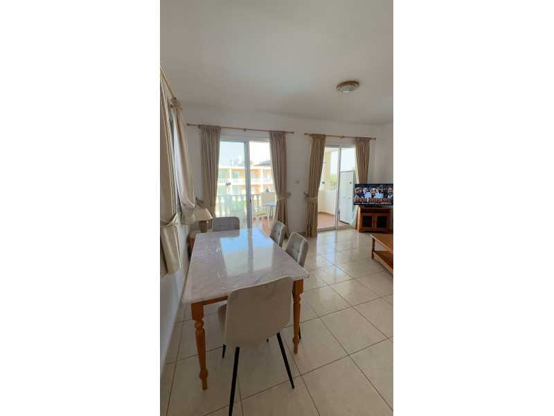 Furnished 2 bedroom apartment for long term rent 