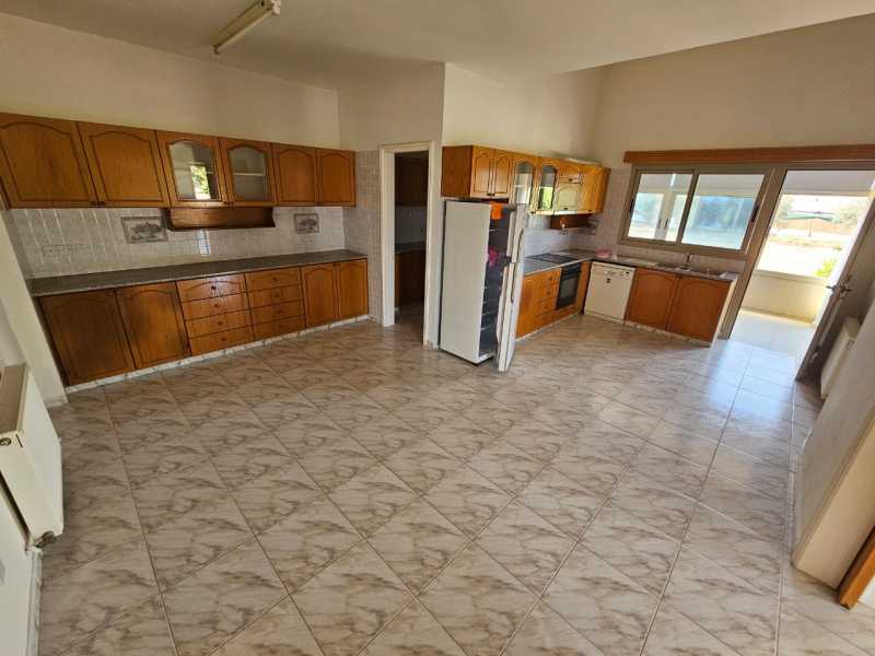Unfurnished Semi deatached bungalow in Emba