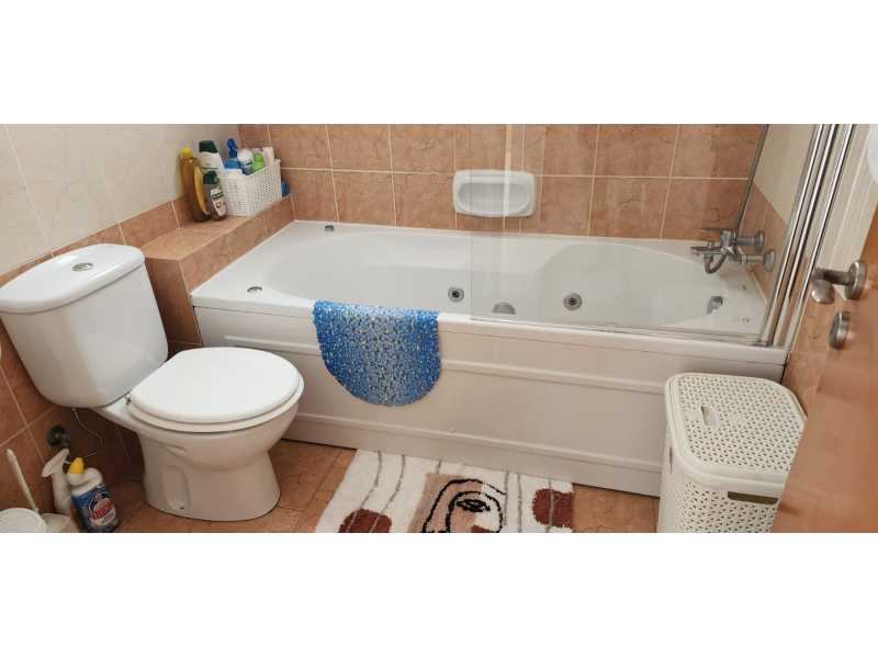 Spacious 2 bedroom apartment