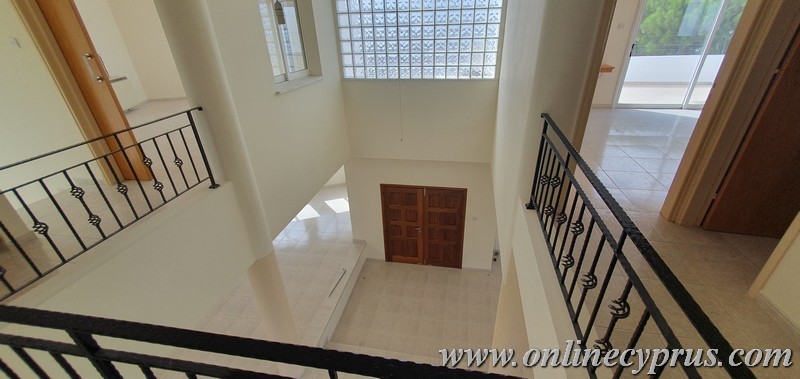 Spacious house for long term rent