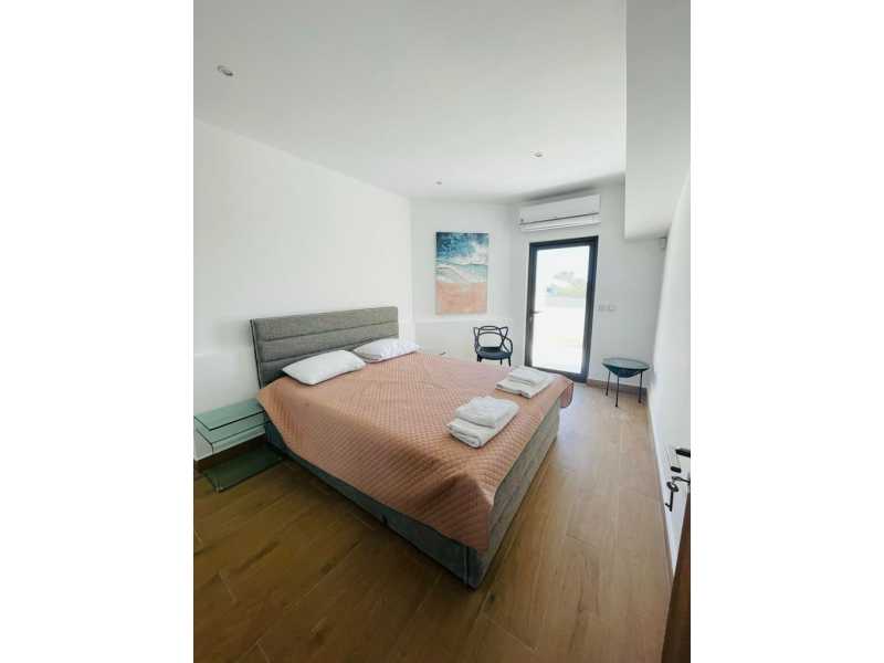 Luxury villa for long term rent 