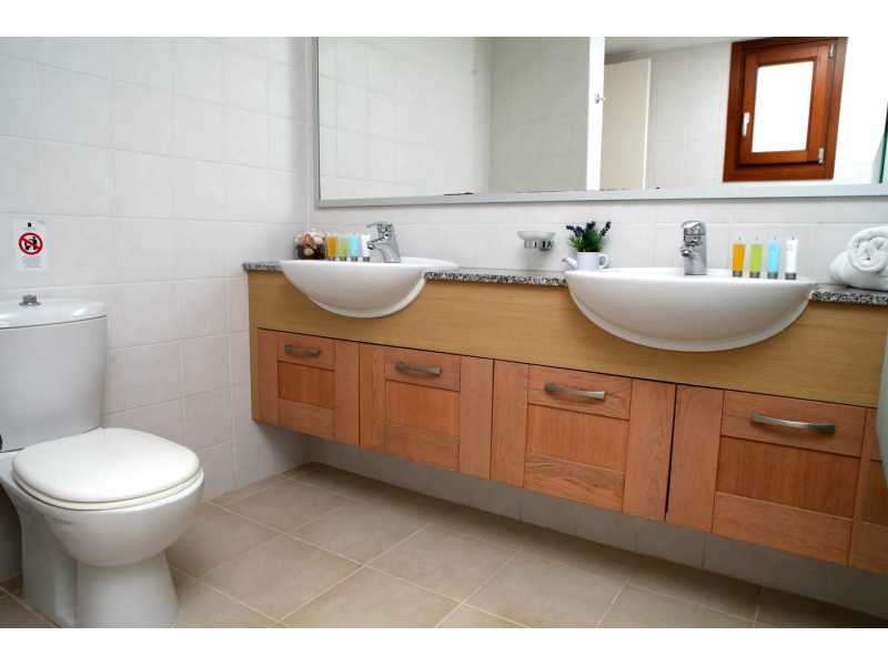 1 bedroom apartment in Aphrodite hills for long term rent