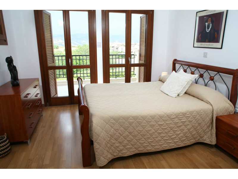 1 bedroom apartment in Aphrodite hills for long term rent
