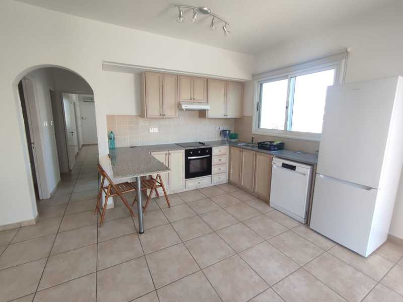2 bedroom apartment for long term rent