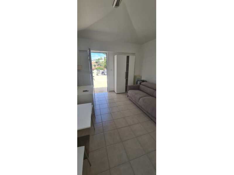 Spacious 4 bedroom villa for long term rent in Tala