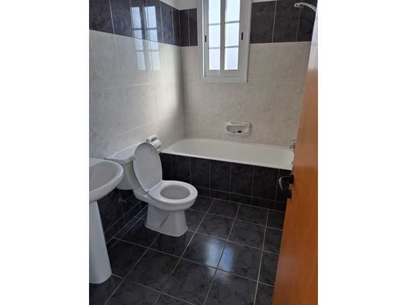 Villa for long term rent in Peyia