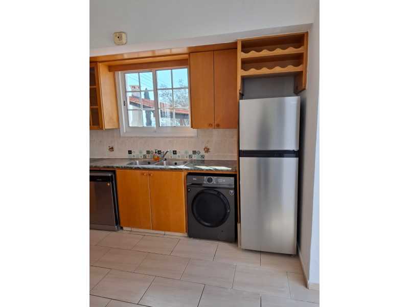 Villa for long term rent in Peyia