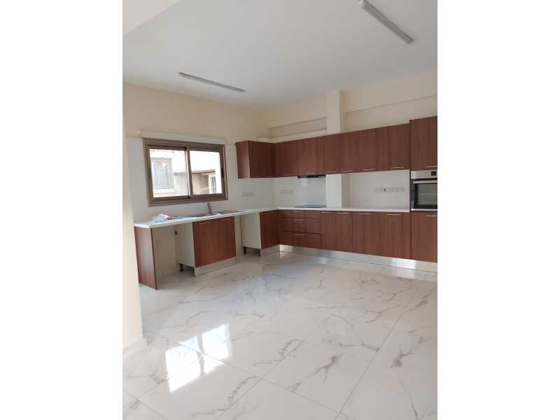 4 bed groundfloor house in Paphos center