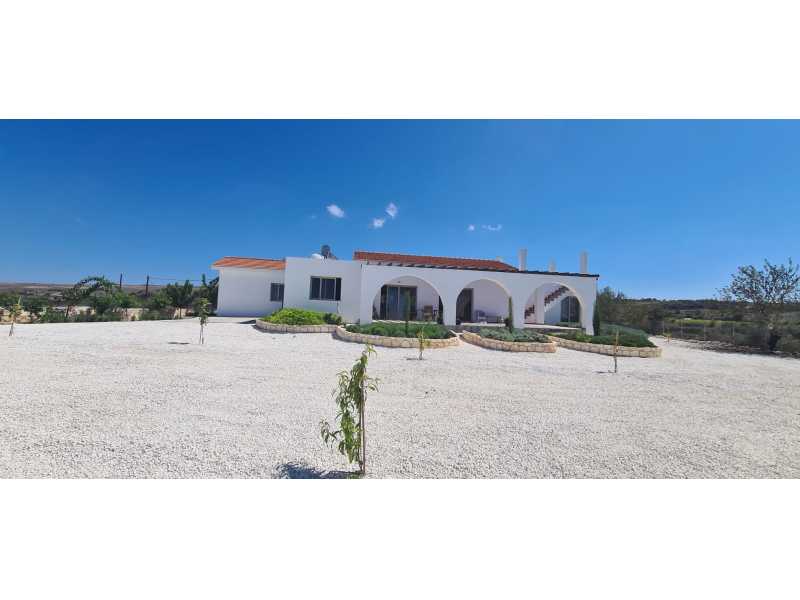 Bungalow for long term rent in Kathikas