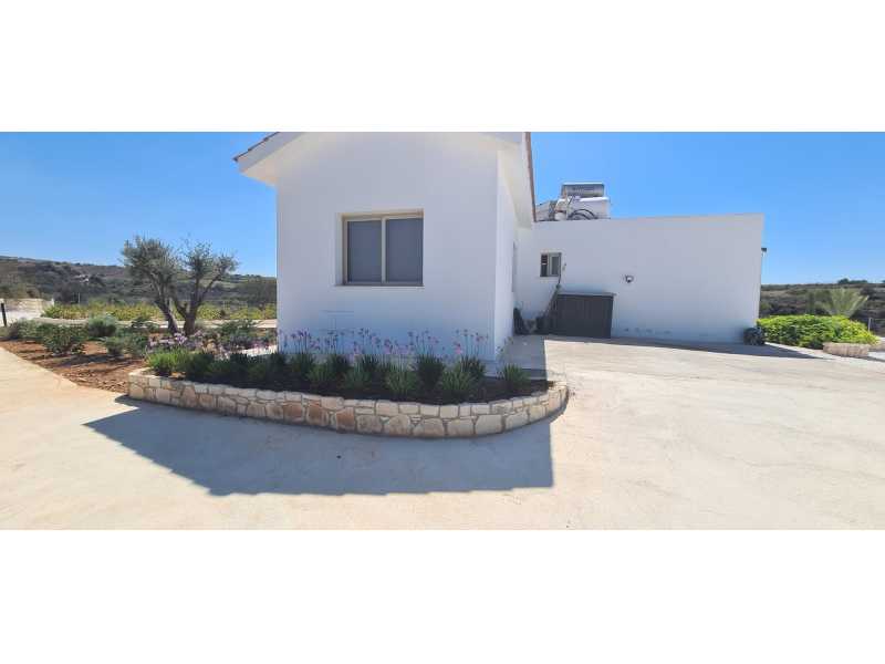 Bungalow for long term rent in Kathikas