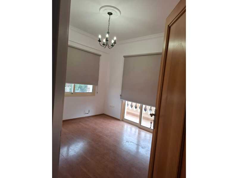 Spacious villa for long term rent
