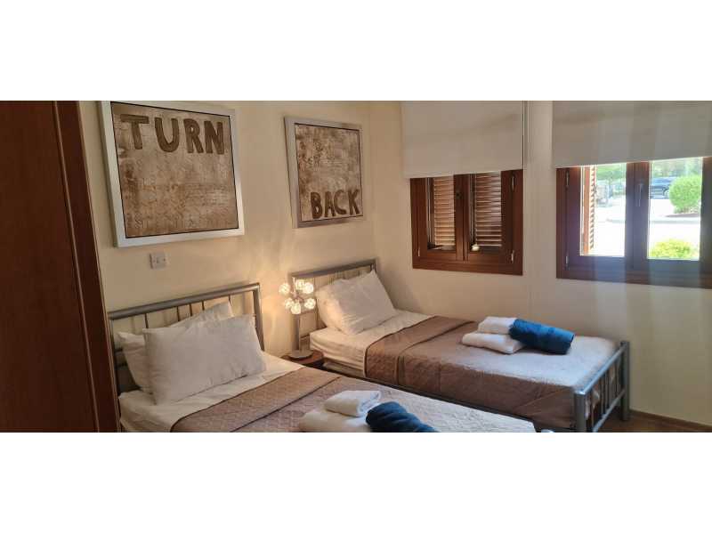 3 bedroom apartment in Aphrodite Hills for long term rent