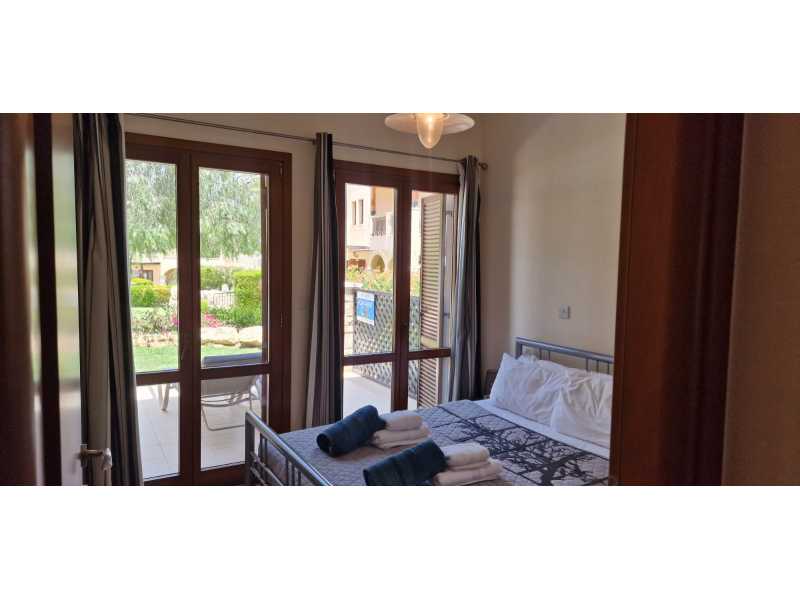 3 bedroom apartment in Aphrodite Hills for long term rent
