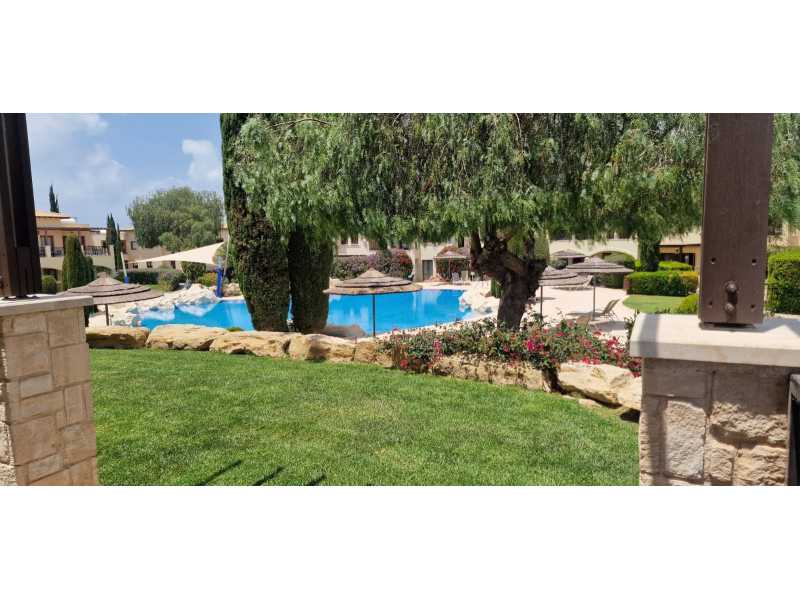 3 bedroom apartment in Aphrodite Hills for long term rent