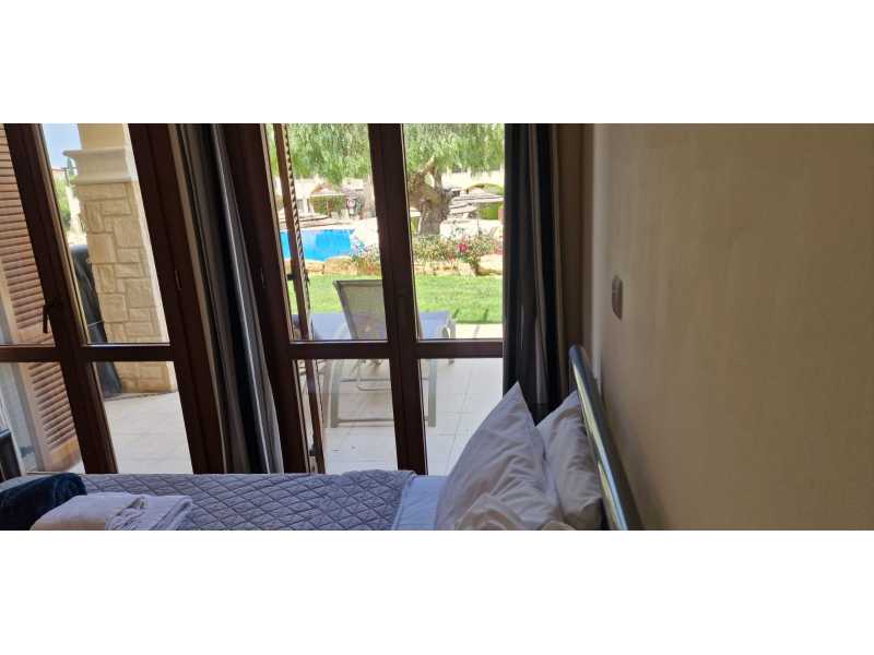 3 bedroom apartment in Aphrodite Hills for long term rent