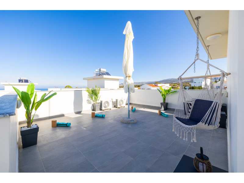 Luxury villa for long term rent