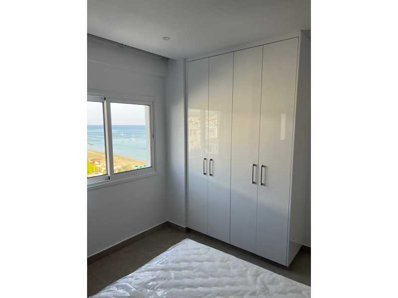 Sea front apartment in Neapolis area