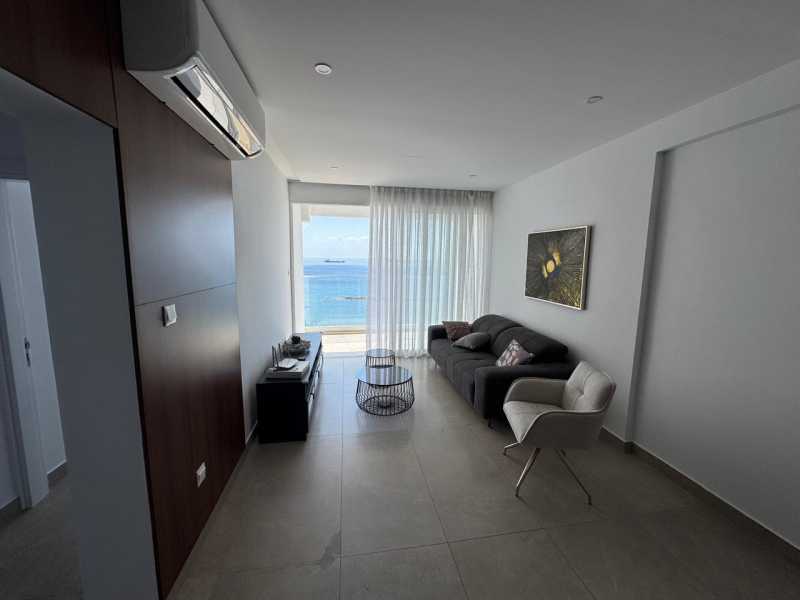 Sea front apartment in Neapolis area