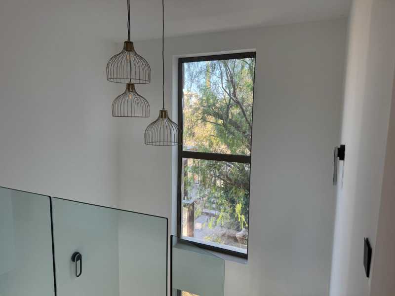 Luxury 5 bedroom villa in Aphrodie Hills