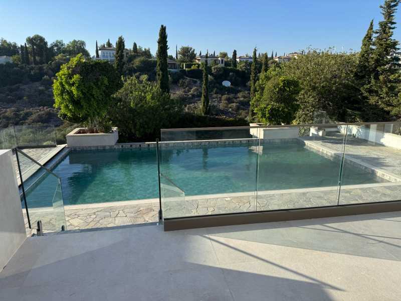 Luxury 5 bedroom villa in Aphrodie Hills