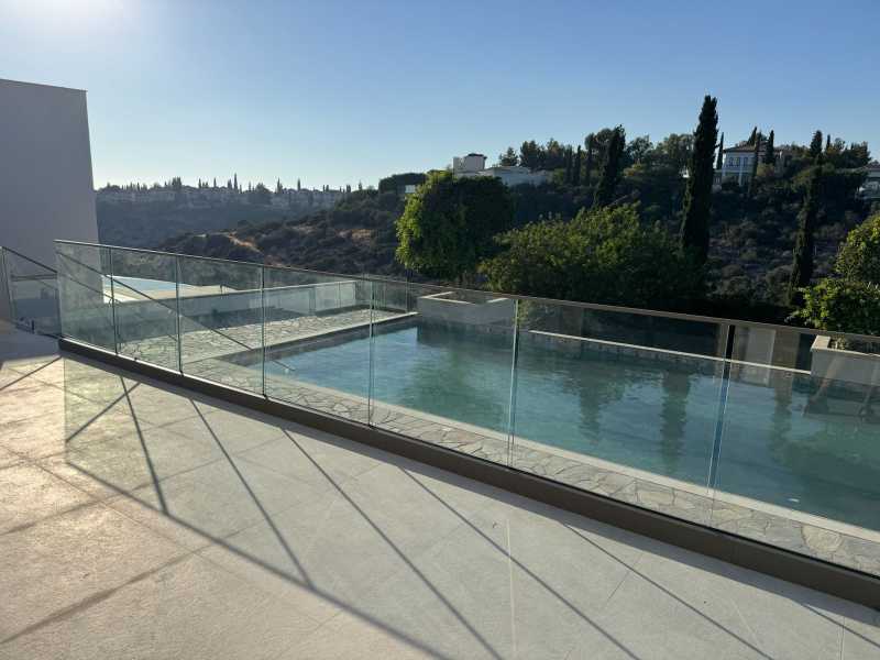 Luxury 5 bedroom villa in Aphrodie Hills