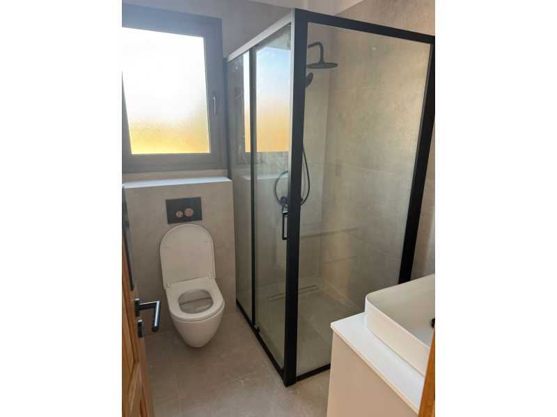 Luxury 5 bedroom villa in Aphrodie Hills