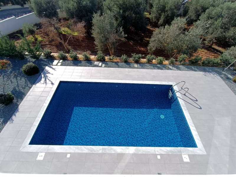 Modern villa in Kissonerga