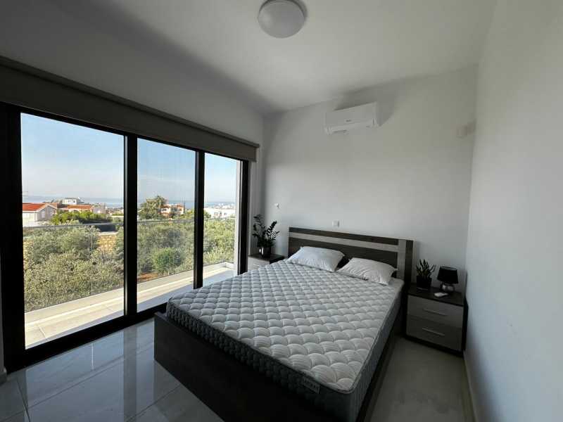 Modern villa in Kissonerga