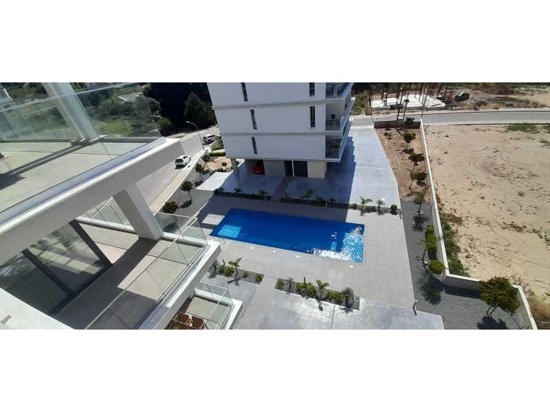 Modern Apartment for long term rent
