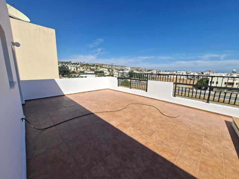 Spacious Topfloor apartment