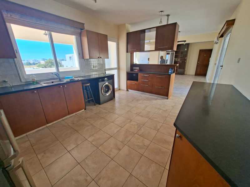 Spacious Topfloor apartment