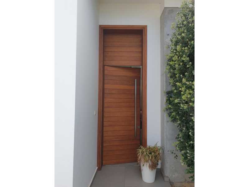 Modern villa for long term rent in Anarita