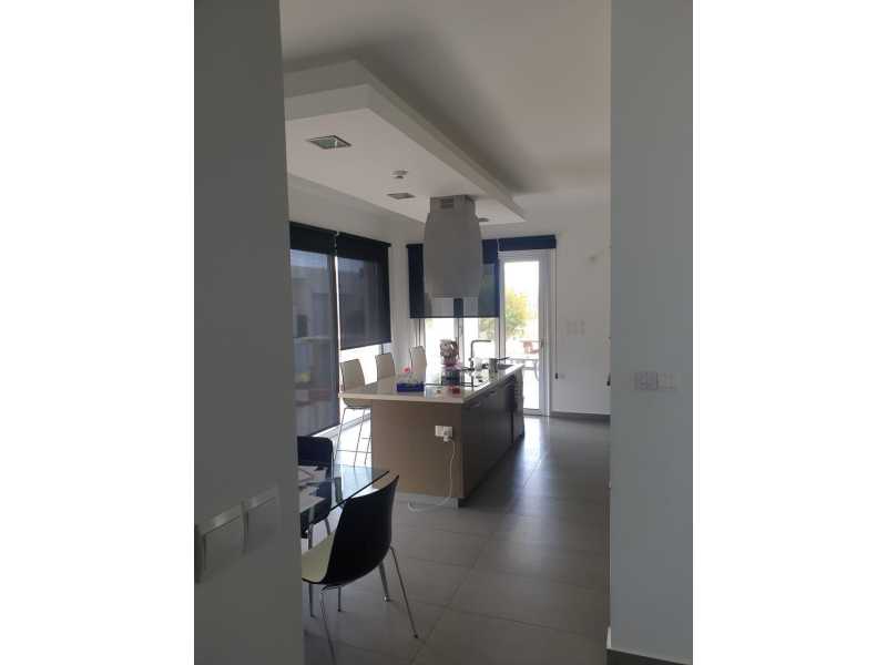 Modern villa for long term rent in Anarita