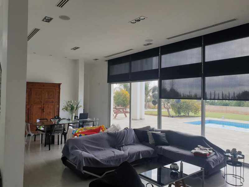 Modern villa for long term rent in Anarita