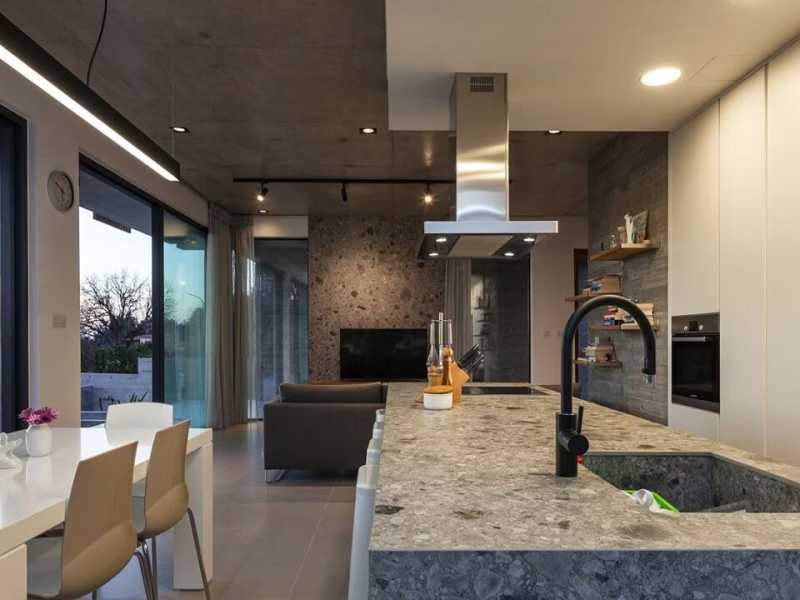 Modern villa