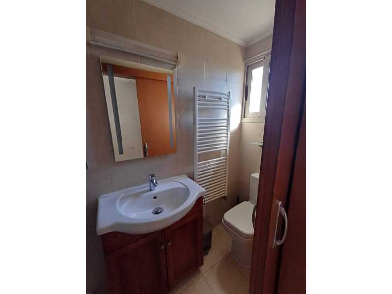 Spacious four bedrooms villa for rent