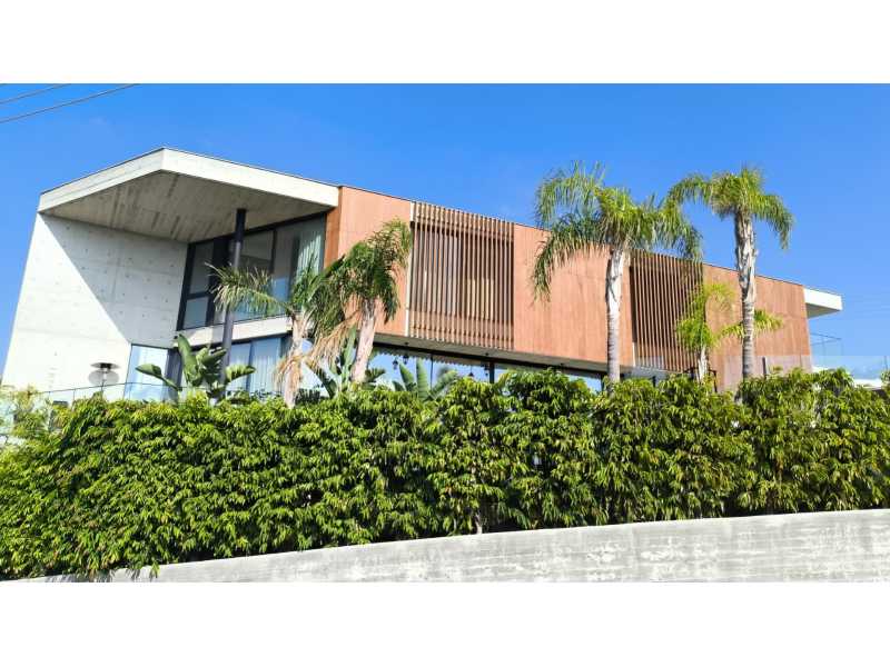 Luxury Modern villa for long term rent