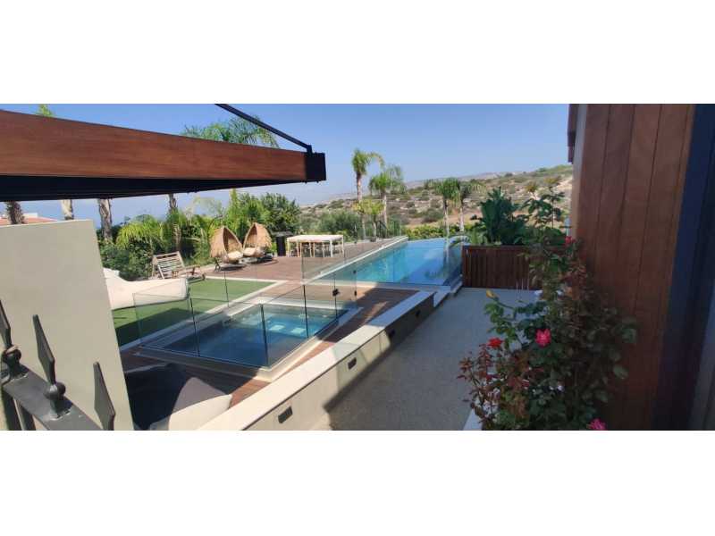 Luxury Modern villa for long term rent