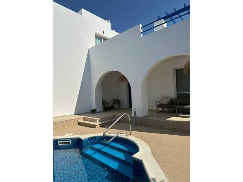 Lovely villa for long term in Latchi