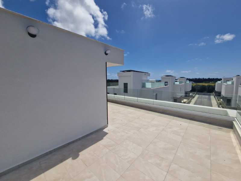 Modern villa in Yeroskipou