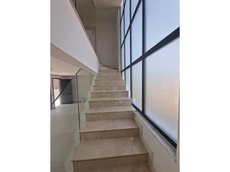 Modern villa in Yeroskipou