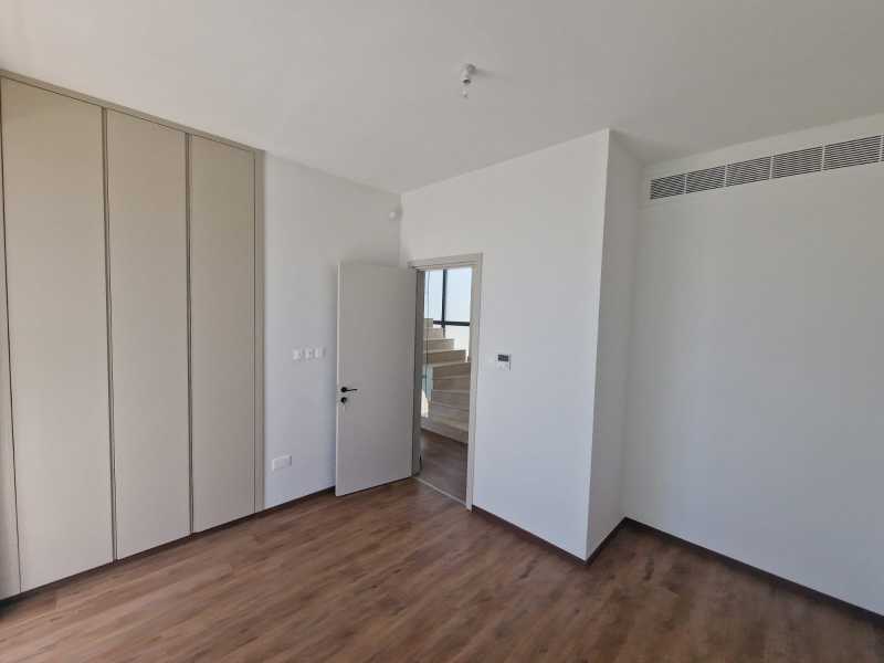 Modern villa in Yeroskipou