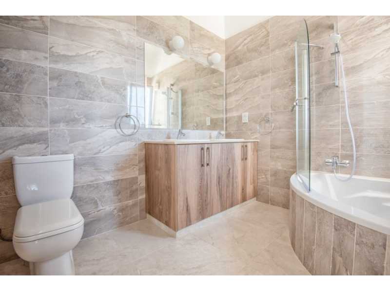 Spacious brand new villa in Saint George